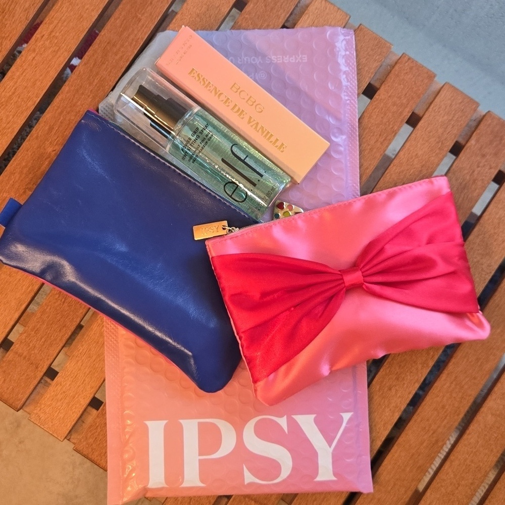 Ipsy Makeup Bags and Samples Set